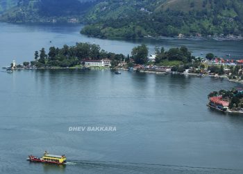 Menko Luhut Pandjaitan Gandeng Tiga Lembaga Teliti Air Danau Toba