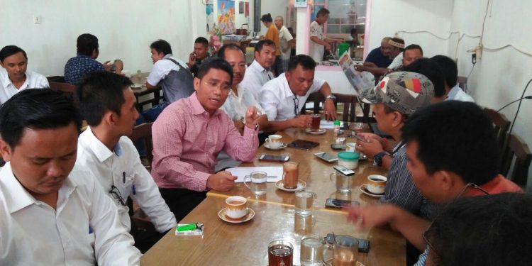 Selain Melakukan Pembersihan di Jajaran Pegawai, PD Pasar Horas Jaya Akan Revitalisasi Gedung IV Pajak Horas Selain Melakukan Pembersihan di Jajaran Pegawai, PD Pasar Horas Jaya Akan Revitalisasi Gedung IV Pajak Horas
