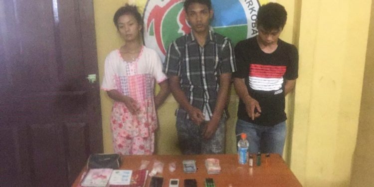 Satres Narkoba Simalungun Ringkus Dody dan Teman Wanitanya... Satres Narkoba Simalungun Ringkus Dody dan Teman Wanitanya...
