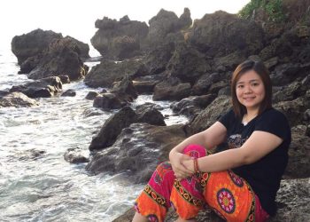 Gadis Cantik di Pematangsiantar Ini Memaknai Lebaran dengan Berbagi
