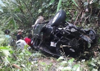 Satu Mobil Berpenumpang Terjun ke Jurang Jalinsum Siantar-Parapat