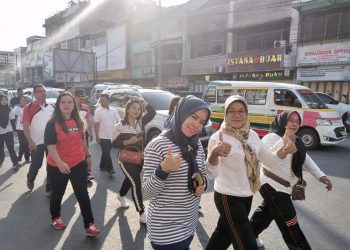 Ribuan Pegawai Pemko Siantar Jalan Santai, jadi Program Rutin Setiap Bulan