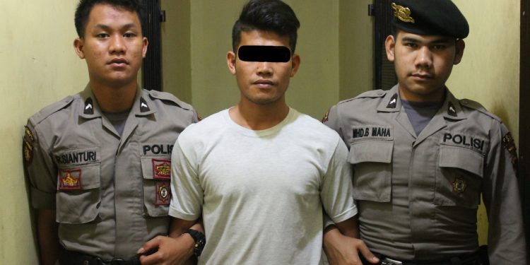 Biadab, Pria asal Parlilitan ini Tega Cabuli Anak 5 Tahun di Paropo Biadab, Pria asal Parlilitan ini Tega Cabuli Anak 5 Tahun di Paropo