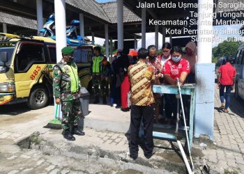 Personel Kodim 0207/Simalungun Kawal Protokol Kesehatan di Terminal Tanjung Pinggir Pematang Siantar