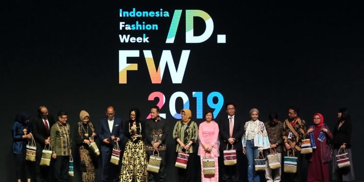 Indonesia Fashion Week 2019 Angkat Tema "Culture Values"