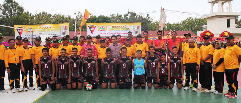 Sambut HUT Brimob Ke 72 Satuan Brimob Poldasu Gelar Turnamen Bola Voli Merebut Piala Kasat Brimob Sambut HUT Brimob Ke 72 Satuan Brimob Poldasu Gelar Turnamen Bola Voli Merebut Piala Kasat Brimob