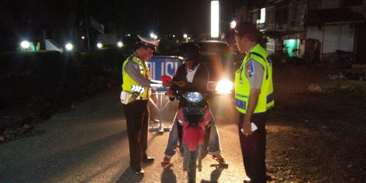 Razia Besar Polres Simalungun Jaring Sejumlah Pelaku Tindak Pelanggaran Berlalulintas Razia Besar Polres Simalungun Jaring Sejumlah Pelaku Tindak Pelanggaran Berlalulintas