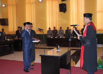 Pengganti Ketua DPRD Kota Pematangsiantar Dilantik Melalui Rapat Paripurna Istimewa