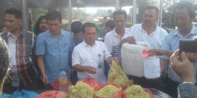 Bolak Balik Digerebek,  Mie Berformalin Tak Habis-habis di Siantar