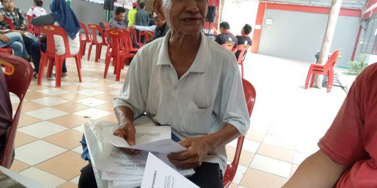 Demi Sumut Bersih, Kakek Noerwahid Rela Berjuang untuk Djarot - Sihar Demi Sumut Bersih, Kakek Noerwahid Rela Berjuang untuk Djarot - Sihar