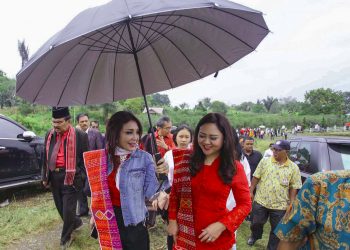 Kompaknya Dua Wanita Cantik ini, Netizen: Memang Djoss