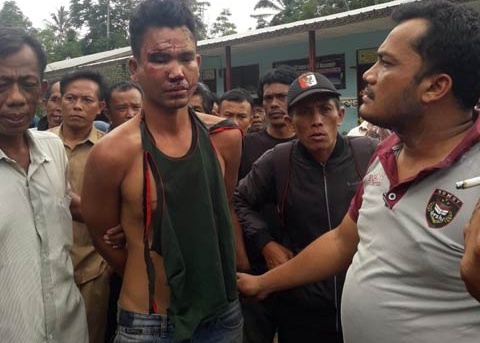 Sembunyi di Perladangan, Pelaku Pencurian Sepeda Motor Babak Belur Dimassa Sembunyi di Perladangan, Pelaku Pencurian Sepeda Motor Babak Belur Dimassa