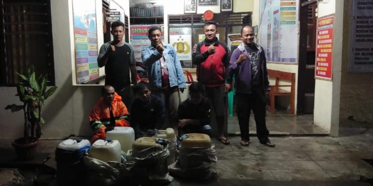 Polsek Lolowau Polres Nias Selatan Gagalkan Peredaran 235 Liter Tuak Suling