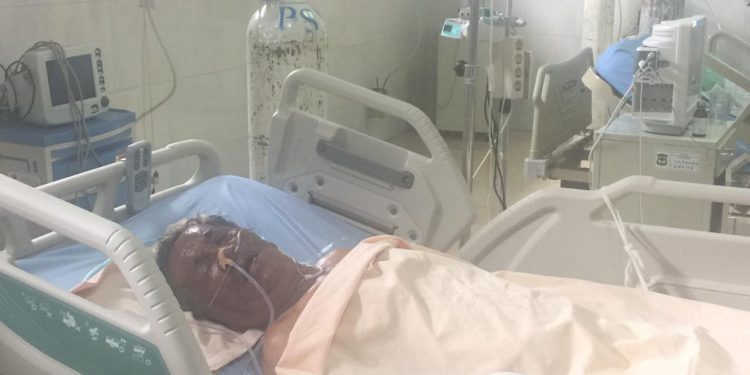 Pria Tanpa Identitas Ditemukan Warga Kritis di Pinggir Jalan Daerah Simarimbun