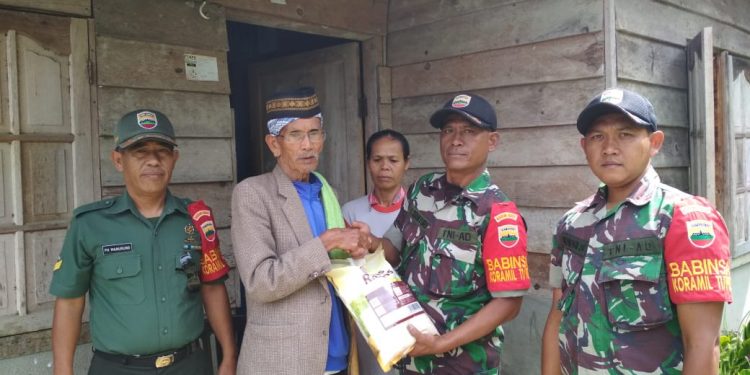 Koramil 11/Parapat Kunjungi Rumah Veteran Koramil 11/Parapat Kunjungi Rumah Veteran