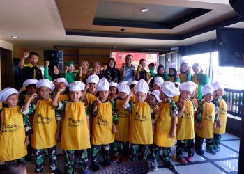 Anak TK Kartika Kunjungi Pizza House