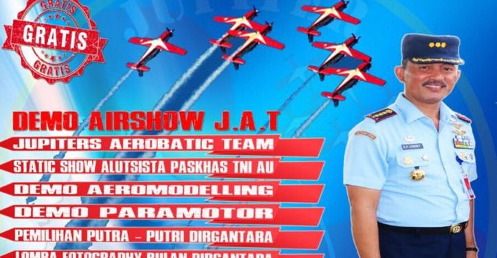 Saksikan Jupiter Aerobatic Team Full Manuver di Lanud Soewondo 