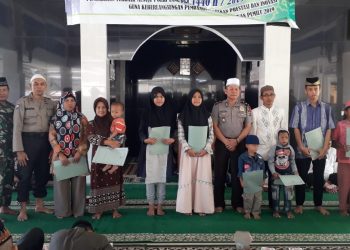 Peringati Isra Miraj 1440 H, Polres Tanggamus Santuni Anak Yatim