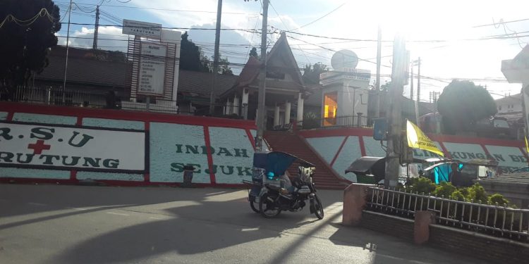 Saling Klaim Pemkab Taput dan HKBP atas Lahan RSUD Berlanjut Saling Klaim Pemkab Taput dan HKBP atas Lahan RSUD Berlanjut
