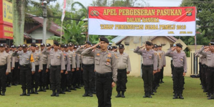 Gelar Pergeseran Pasukan di Lampung Barat, Ini Pesan Kapolres Gelar Pergeseran Pasukan di Lampung Barat, Ini Pesan Kapolres