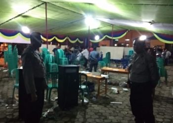 Petugas Gabungan Amankan Rapat Pleno di Kecamatan