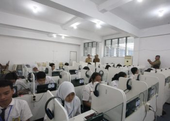 Hari Pertama UNBK SMP di Siantar, Listrik dan Jaringan Internet Aman
