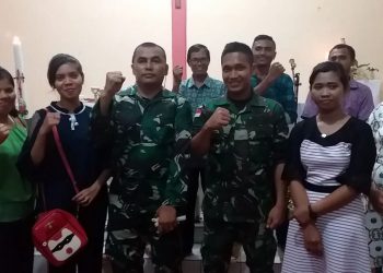 Prajurit Satgas Yonif 126/ Kala Cakti Ikuti Perayaan Paskah Bersama TNI/Polri dan Masyarakat