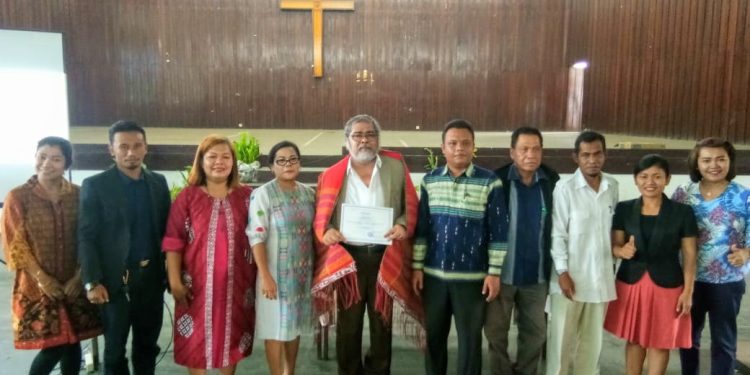 Universitas HKBP Nommensen Pematangsiantar dan Komnas PA Teken MOU Universitas HKBP Nommensen Pematangsiantar dan Komnas PA Teken MOU