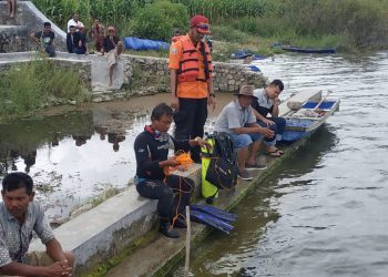 Cari Ikan di Danau Toba, Paham Gultom Tenggelam