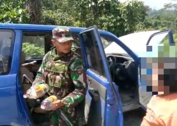 Satgas Pamtas Yonif 126 Kala Cakti Gagalkan Peredaran Miras