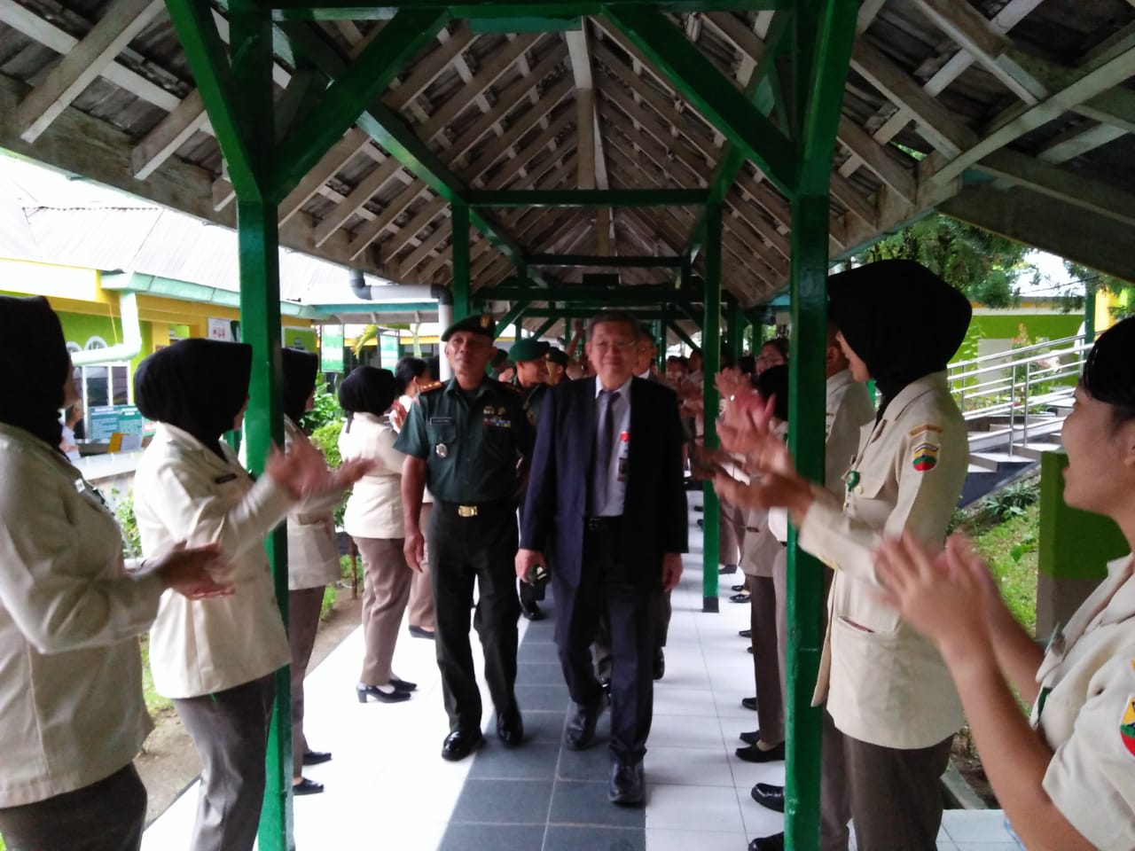 Tim KARS Survei Akreditasi Rumah Sakit Tentara, SNARS Edisi l Tim KARS Survei Akreditasi Rumah Sakit Tentara, SNARS Edisi l