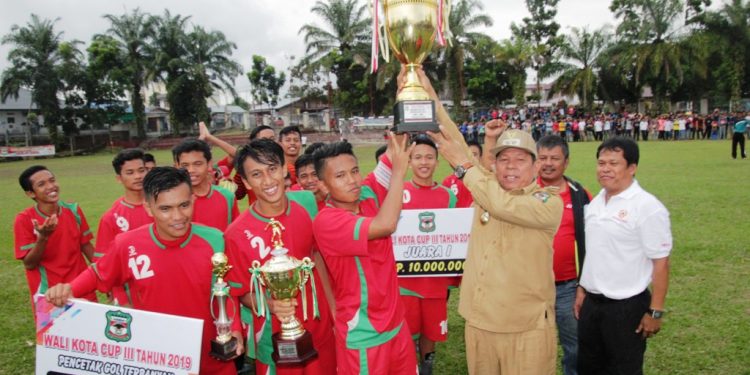 SMA Seminari Juara Walikota Siantar Cup III