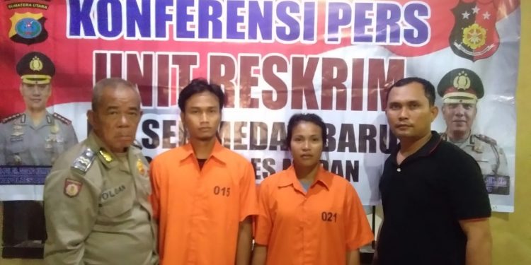 Alarm Kasir Berbunyi, Aksi Pencurian Sepasang warga Tanjung Morawa di Carefour Ketahuan Alarm Kasir Berbunyi, Aksi Pencurian Sepasang warga Tanjung Morawa di Carefour Ketahuan