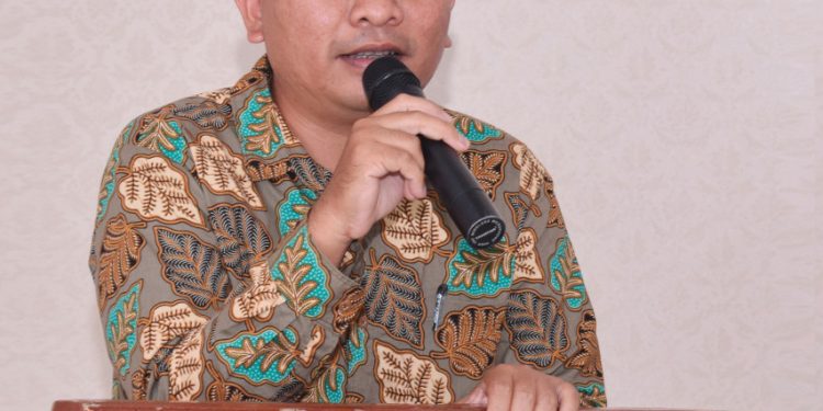 Akademisi dan Toga : Pemilu di Labuhanbatu Raya Transparan, Demokratis, Jujur dan Adil Akademisi dan Toga : Pemilu di Labuhanbatu Raya Transparan, Demokratis, Jujur dan Adil