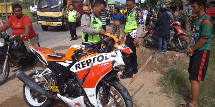 Lepas Kontrol, Fadli Nasution Tewas Dihantam Colt Diesel