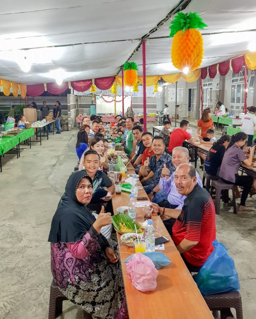Keluarga Besar APSI Buka Bersama Camat dan Warga Bandar