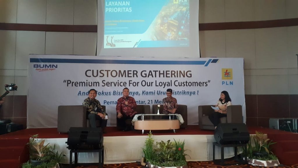 Customer Gathering, 5 Pelanggan PLN UP3 Pematangsiantar Langsung Tanda Tangan MOU Layanan Prioritas
