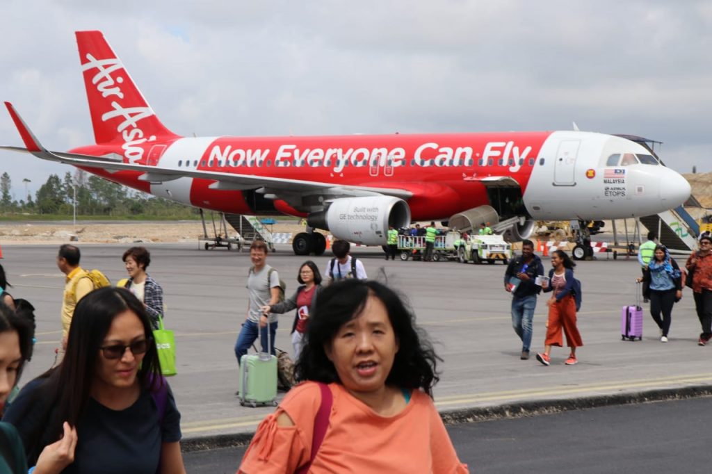 Akses Danau Toba, Air Asia Kembali Layani Penerbangan Kuala Lumpur-Silangit Akses Danau Toba, Air Asia Kembali Layani Penerbangan Kuala Lumpur-Silangit