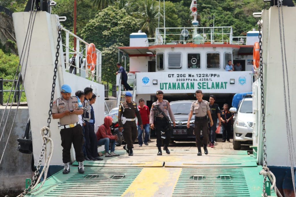 Jelang Idul Fitri 1440 H, Awak Kapal Motor di Kawasan Danau Toba Dites Urine Narkoba