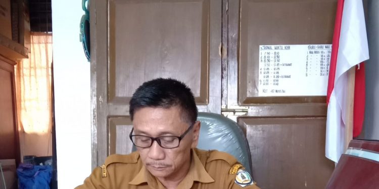 Masyarakat Minta Dinas Pendidikan Nisel Salurkan Bantuan Gedung di SMPN 1 Luahagundre Masyarakat Minta Dinas Pendidikan Nisel Salurkan Bantuan Gedung di SMPN 1 Luahagundre