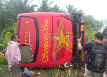 Makan Tikungan, Bus Simpati Star Terbalik, 3 Penumpang Tewas