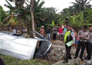 Mobil Oleng dan Menabrak Sepedamotor Hingga Tewaskan Pengendara di Jalan Lintas Siantar-Perdagangan