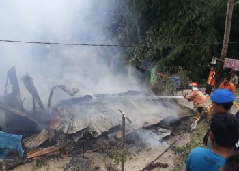 Besok Lebaran Tapi Tak Dikasih Uang, Udin Bakar Rumah Bapaknya