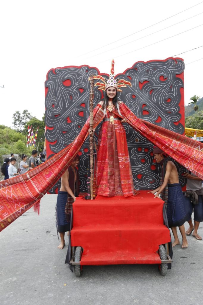 Karnaval Sigalegale 2019, Tunjukkan Kekuatan Budaya Samosir Karnaval Sigalegale 2019, Tunjukkan Kekuatan Budaya Samosir