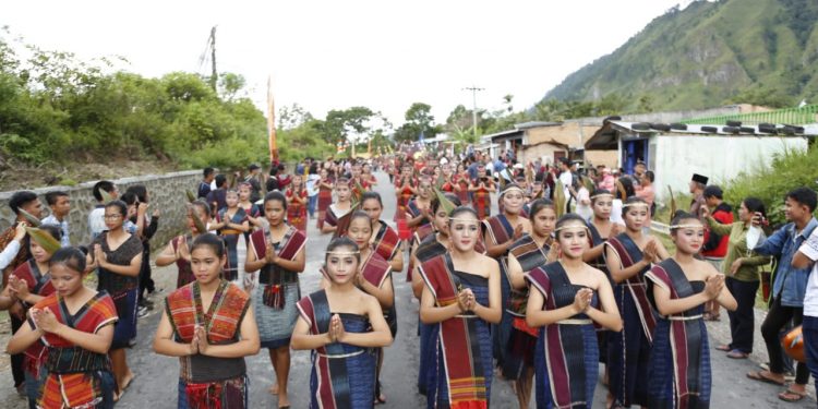 Karnaval Sigalegale 2019, Tunjukkan Kekuatan Budaya Samosir Karnaval Sigalegale 2019, Tunjukkan Kekuatan Budaya Samosir