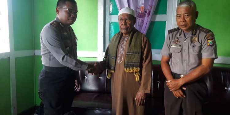 Diangkat jadi Kapolsek Sorong Kepulauan, IPDA J Sibagariang Silaturahmi Ke Tokoh Agama