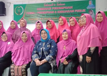 Wakil Ketua DPD RI Prof Dr Darmayanti Lubis Hadiri Seminar Perempuan dan Kebijakan Publik di Siantar