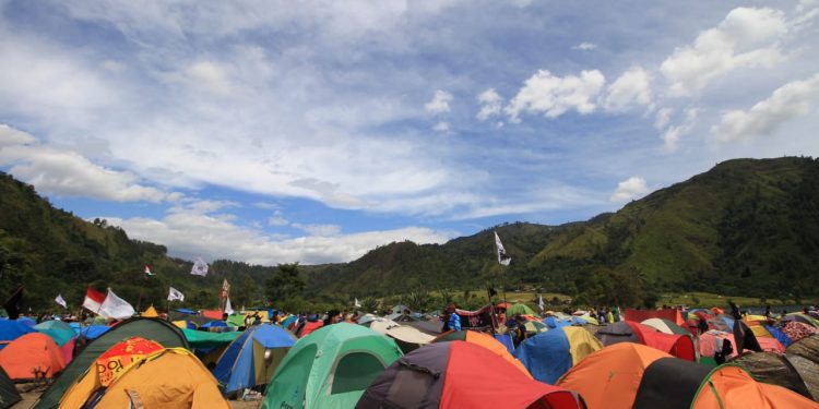 Festival 1000 Tenda di Tepi Danau Toba Diikuti Peserta dari Berbagai Penjuru