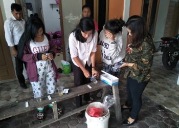Cewek-Cewek Debora Kost 2 Disuruh Kencing, Ternyata 6 Positif Narkoba