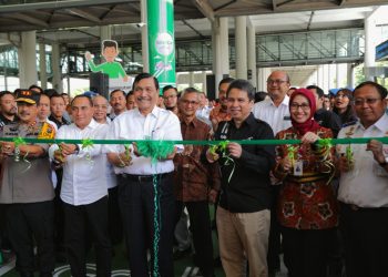 Jangan Karena Dikasih Duit Perusahaan Kita Diam, Kata Luhut Soal Danau Toba